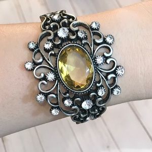 Statement bracelet ShopAdore boutique